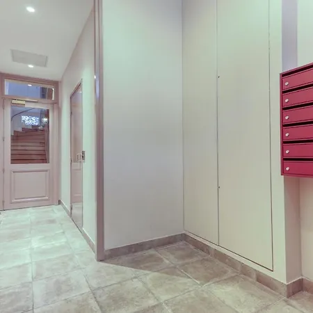 شقة The Typical Parisian Flat - Louvre Royal - 1