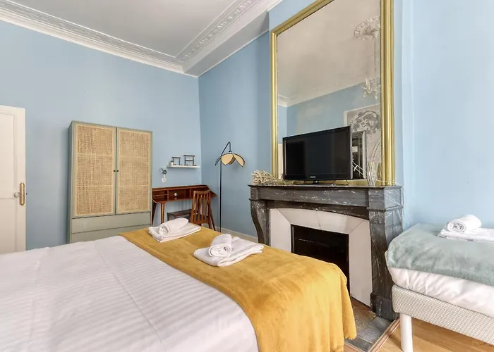 The Typical Parisian Flat - Louvre Royal - 1 Apartment